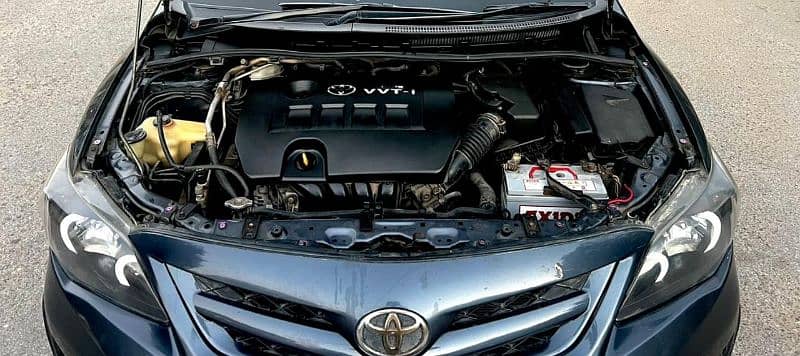 Toyota Corolla Altis 2012 1,6 9