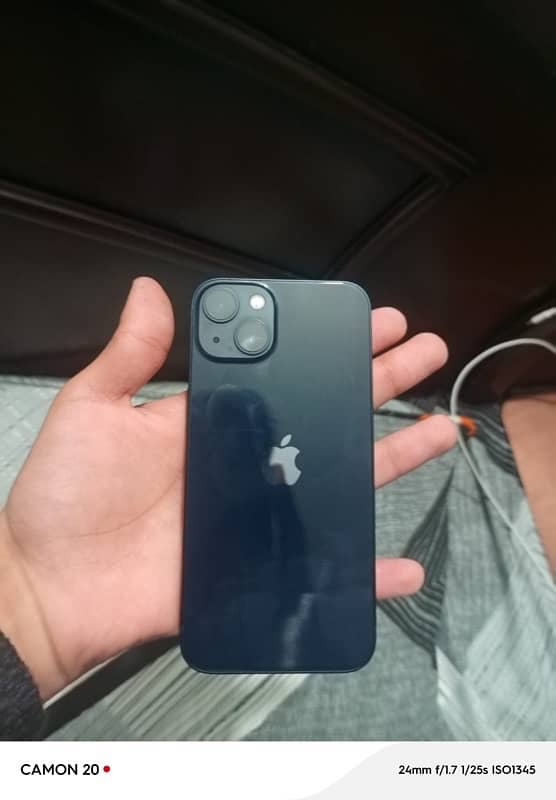 Apple iPhone 13 0