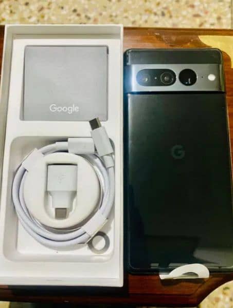 GOOGLE PIXEL 7 PRO 12/128gb with full box for sale me 0