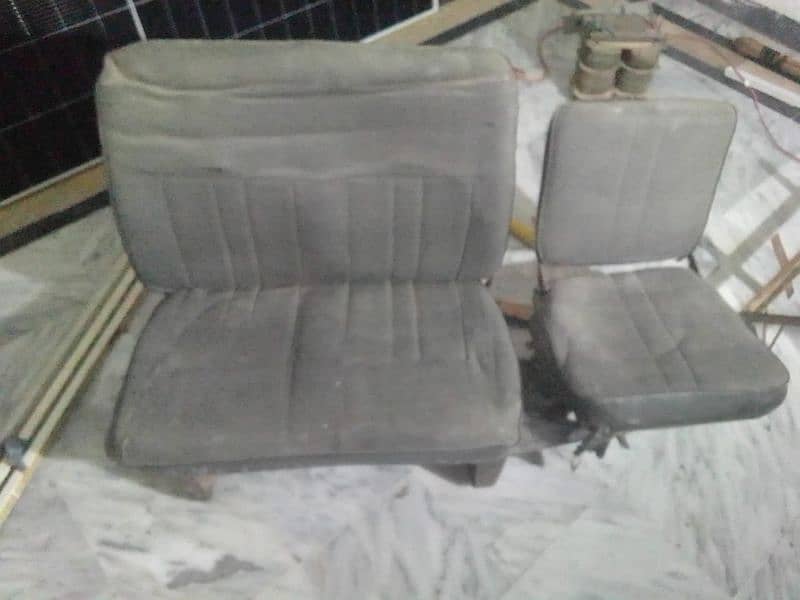 Suzuki bolan AC Waly ke seats 3