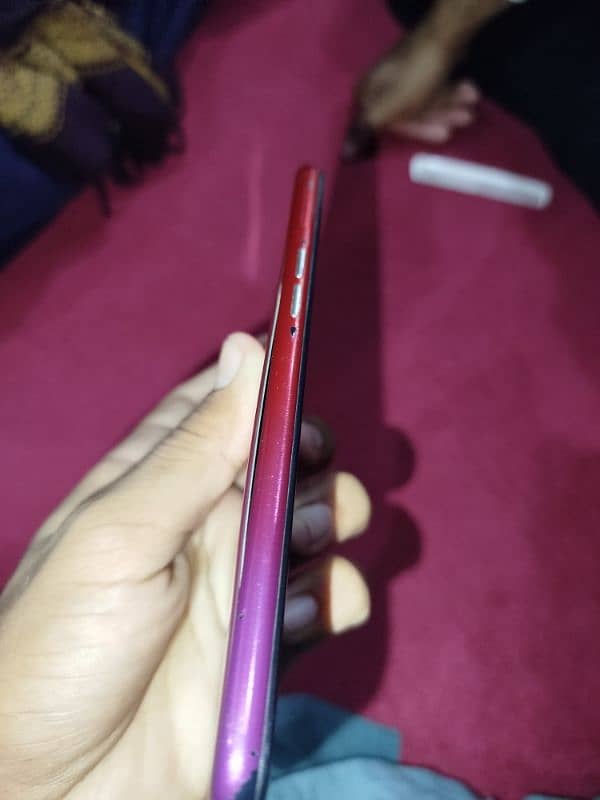 Oppo f9 4+64gb 6