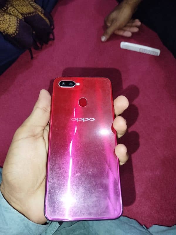 Oppo f9 4+64gb 7