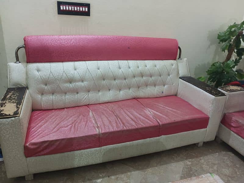 sofa 5 seater for sale 0