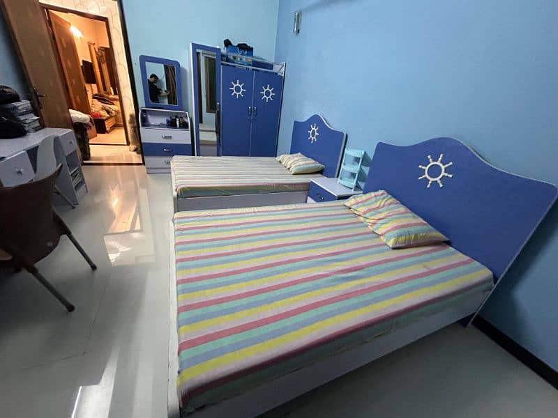 Full kids Bedroomset: Made from Authentic Sheshum 0