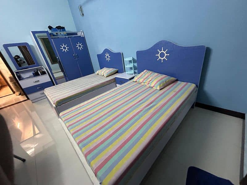 Full kids Bedroomset: Made from Authentic Sheshum 7