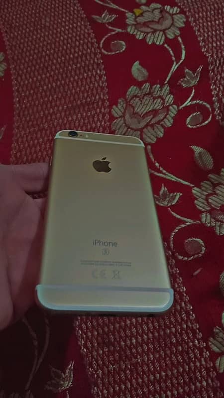 I phone 6s non pta goodcondition ma ha 03145811921watsapp 3