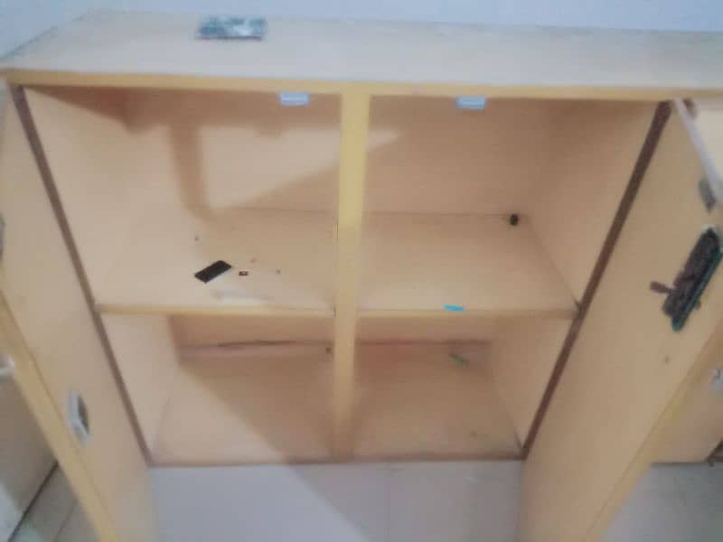 cabinet 0