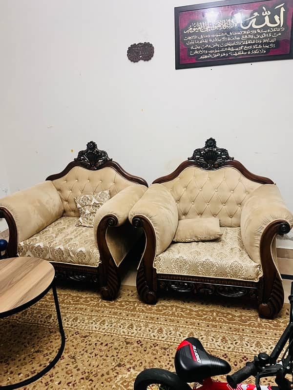 New sofa set for sale 0