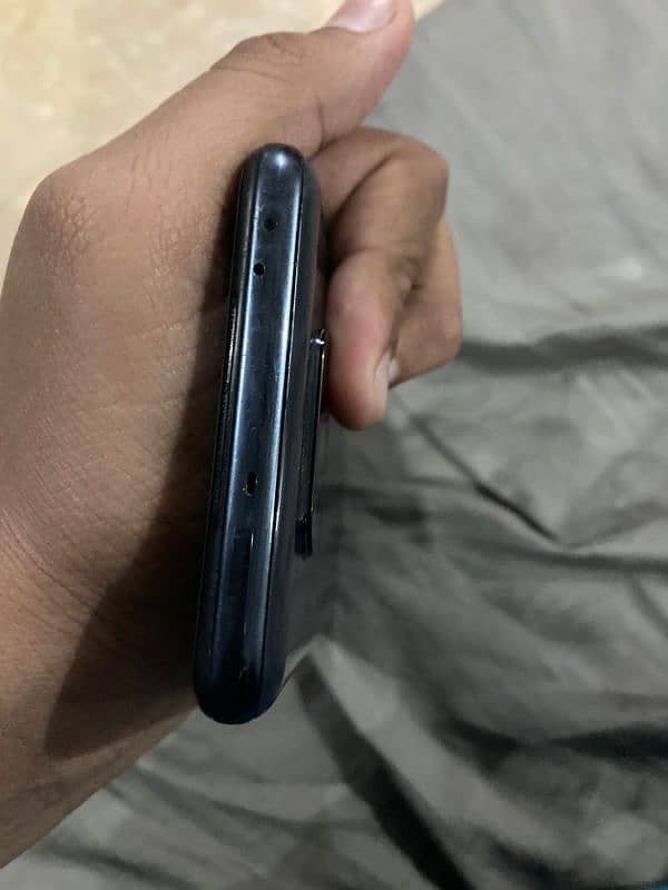 Xiaomi Poco x3 pro mobile phone 3