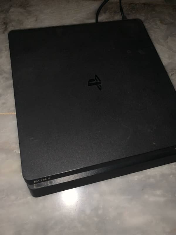 PS4 Slim 1tb 0