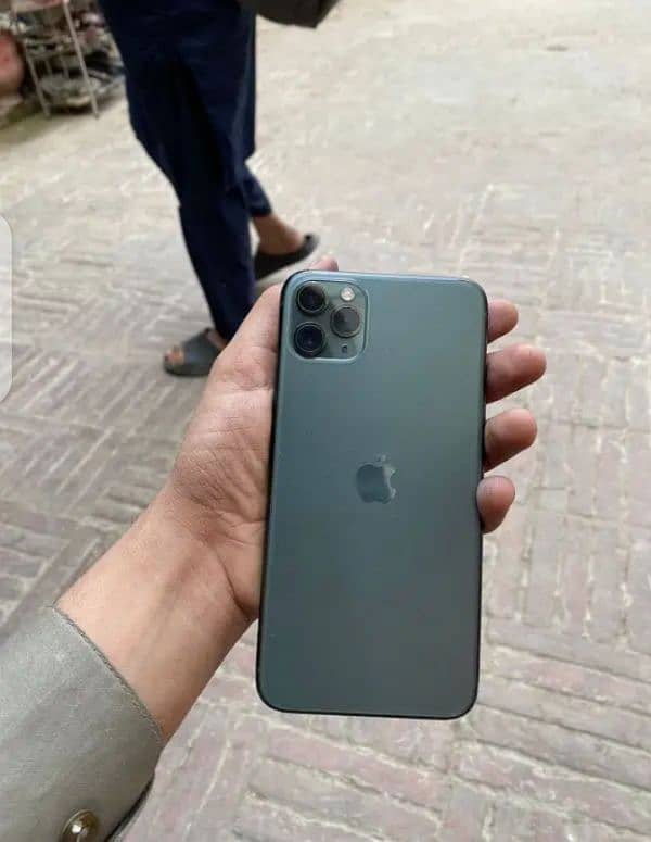 iphone 11 pro max 64gb (LLA) 1