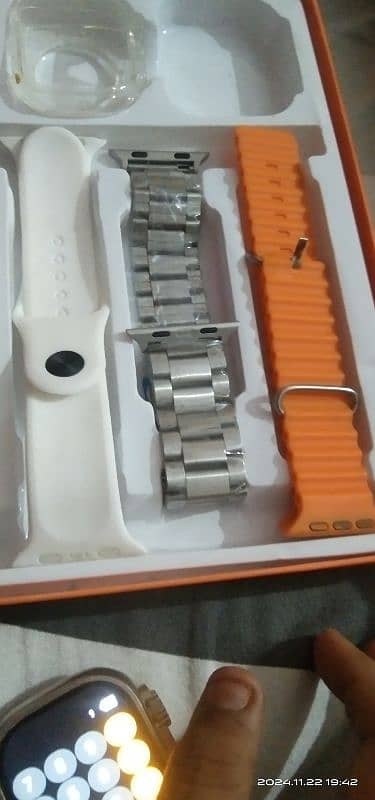 fendior america ultra watch s100 ultra 9 with 7 straps and charger 1