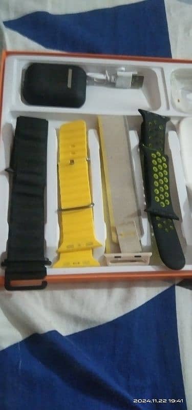 fendior america ultra watch s100 ultra 9 with 7 straps and charger 2