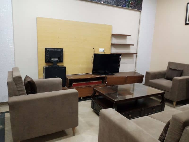 Fully furnished ac room available on rent for single male 11