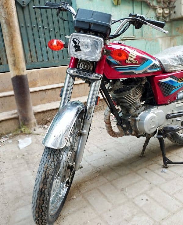 Honda 125 Karachi 1