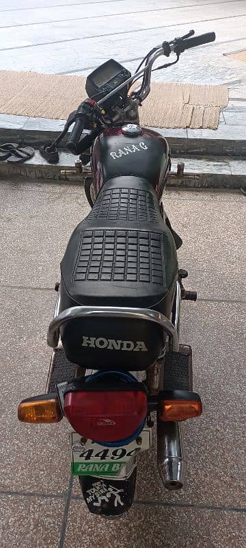 unaitad,70  cc 2022 modal 9