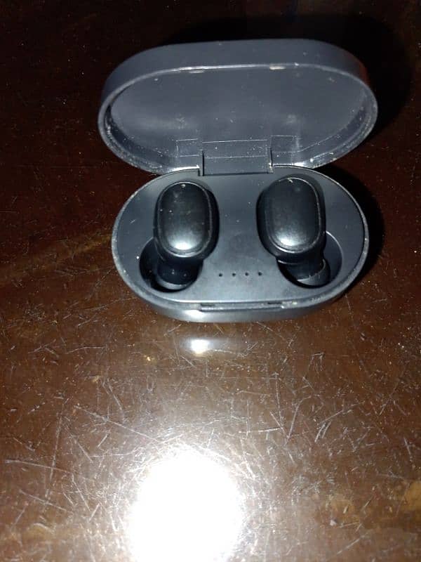 wireless airpods 0