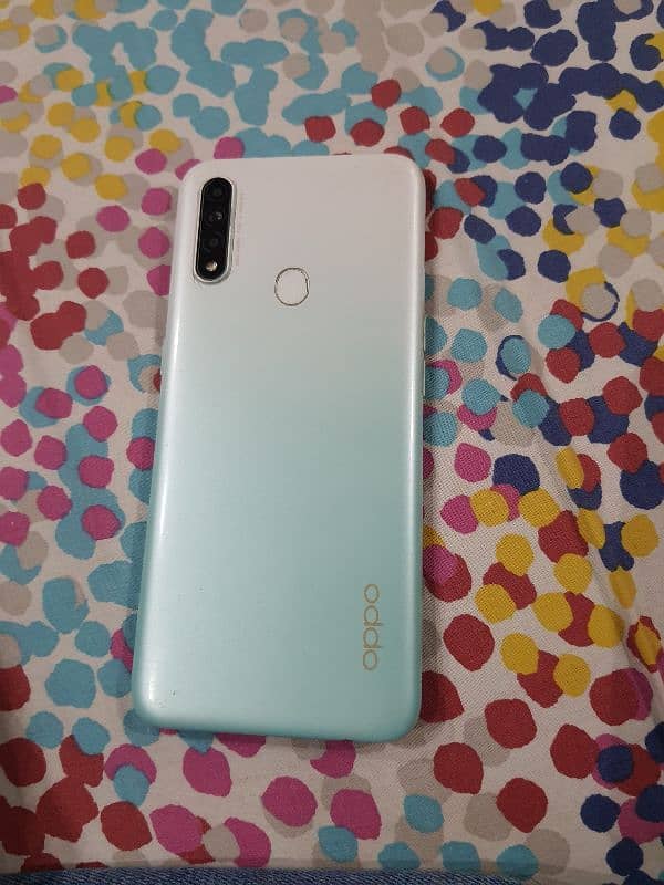 OPPO A31 0