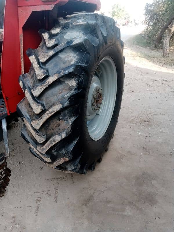 Massey Ferguson 385 3