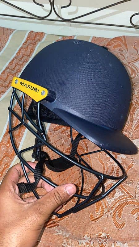 masuri helmet 1