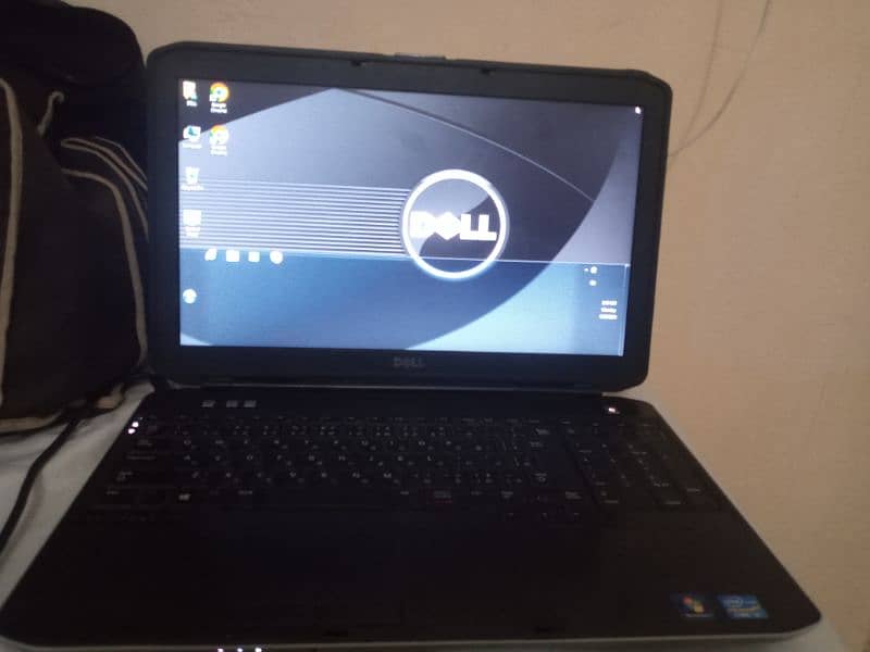 Dell latitude E5530 for sale 3