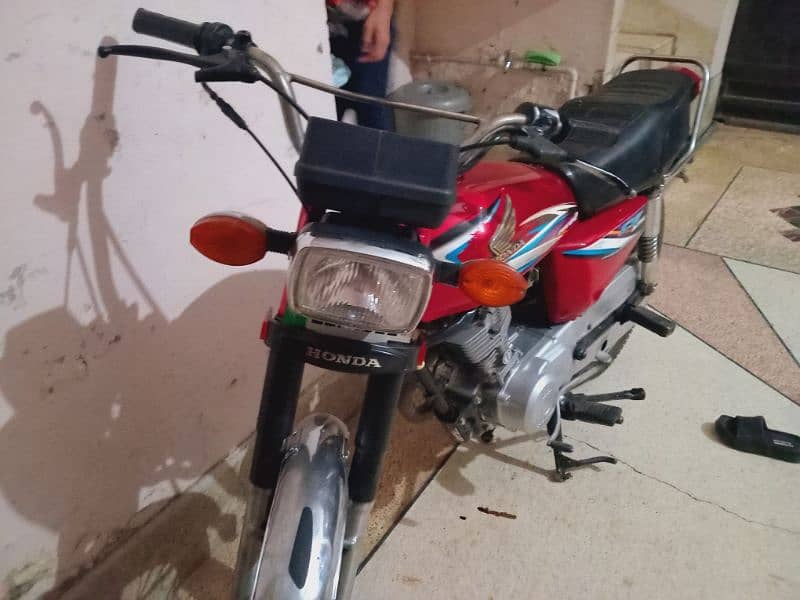 Honda cg 125 15 model (read add ) 4