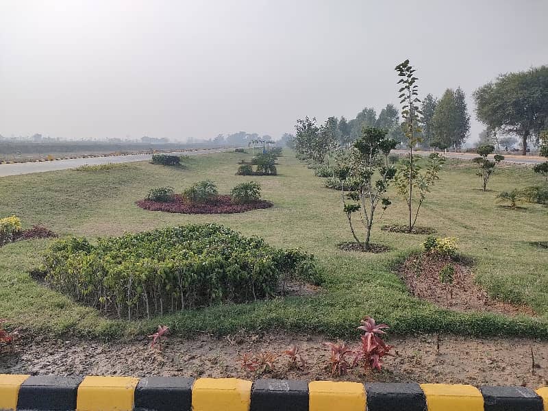 LDA City Lahore 1 kanal 75 Feet Road Plot 1