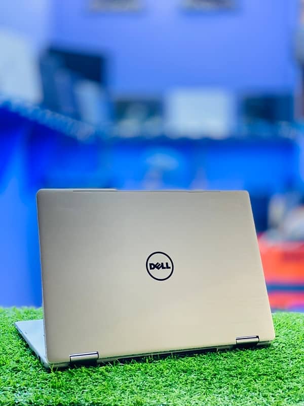 DELL i5 8th gen touch 360 8/256 0