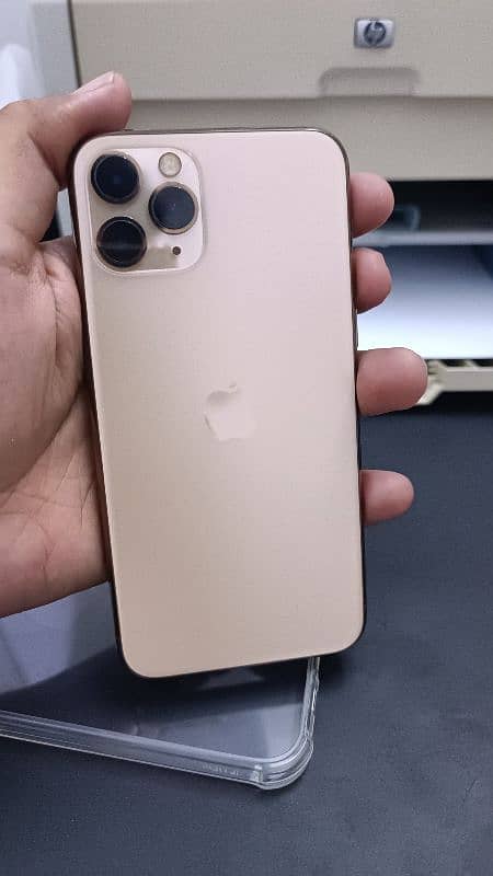 iphone 11 pro 2