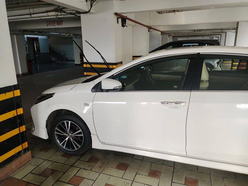 Toyota Corolla Altis Grande X 1.8 2021 11