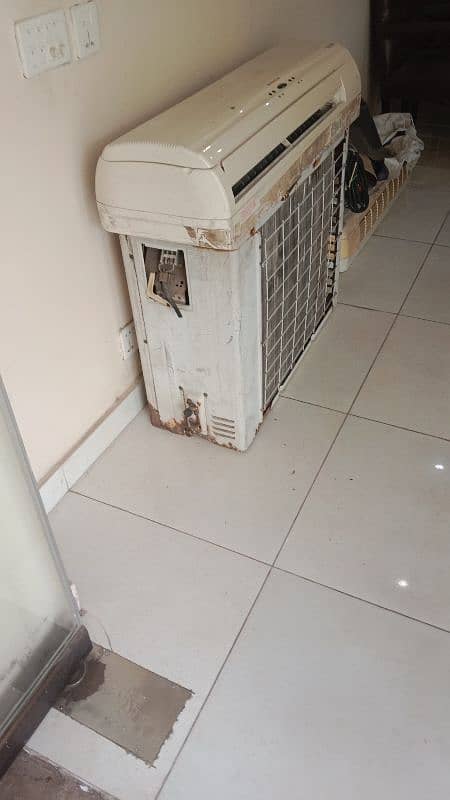 Gree Ac 2 ton model G10 inverter 7