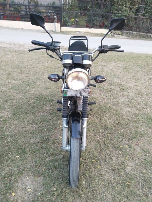 Suzuki GS 150 SE 0