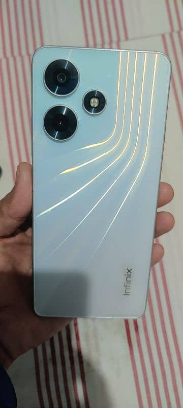 Infinix Hot 30 1