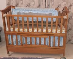 baby cot