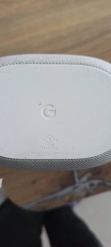 Google speaker 4