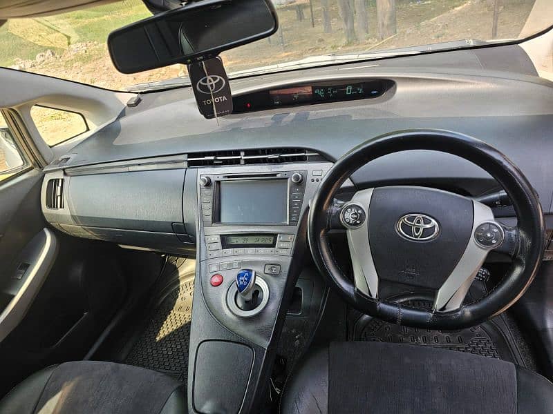 Toyota Prius 2013 2