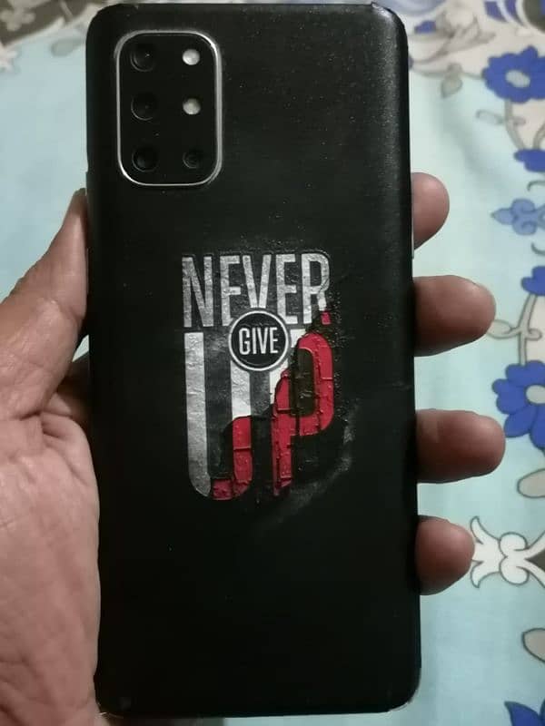 One Plus 8T 6