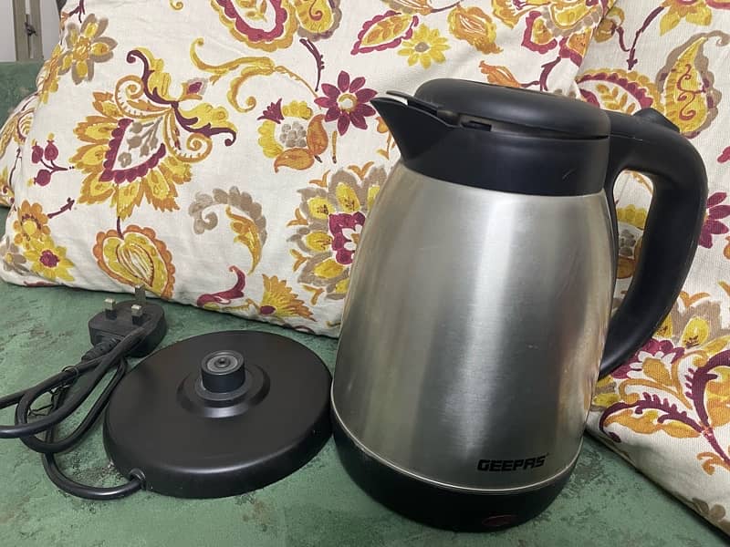 electric kettle 1