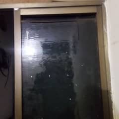 Aluminum window