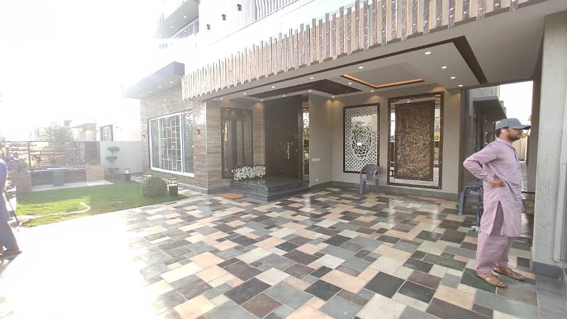 20 Marla Modern Luxury Design Beautifull House For Rent In DHA Phase 5 46