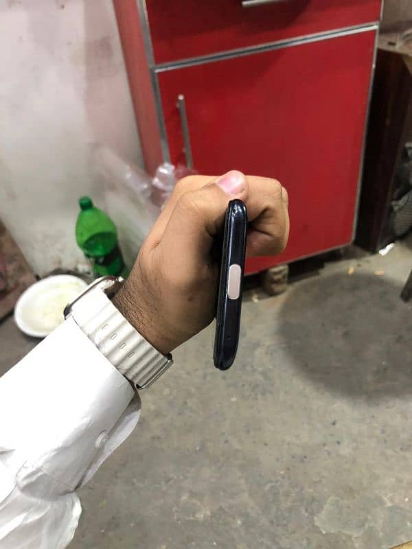 oppo reno 2f original with box charger official PTA approved 4