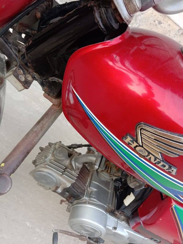 Honda CD70 2013 Sahiwal Number Lush Condition 1