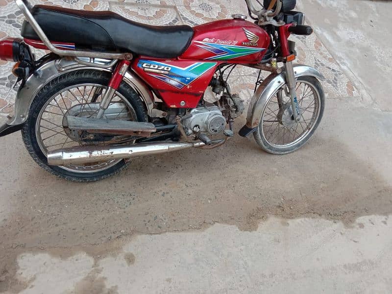 Honda CD70 2013 Sahiwal Number Lush Condition 3