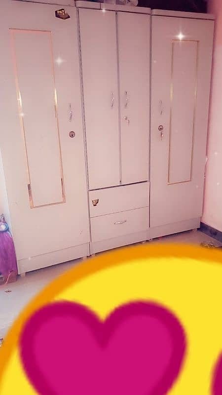 Wardrobe for sell 1