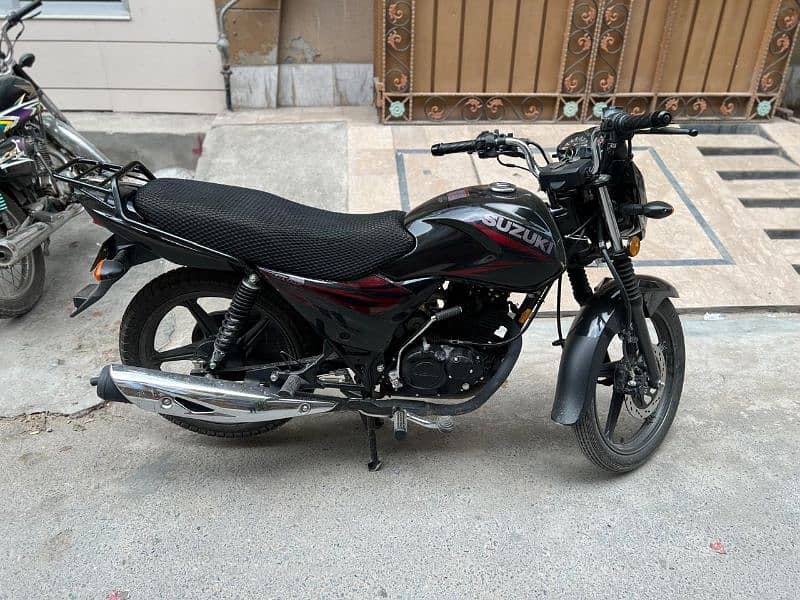 Suzuki GR 150 2022 model urgent for sale 0