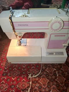 Toyota sewing machine New condition