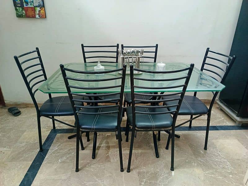 good condition 6 chairs dining tables available for sale 4