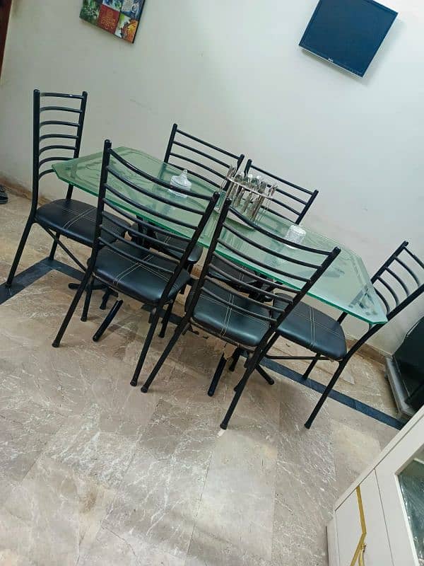 good condition 6 chairs dining tables available for sale 8