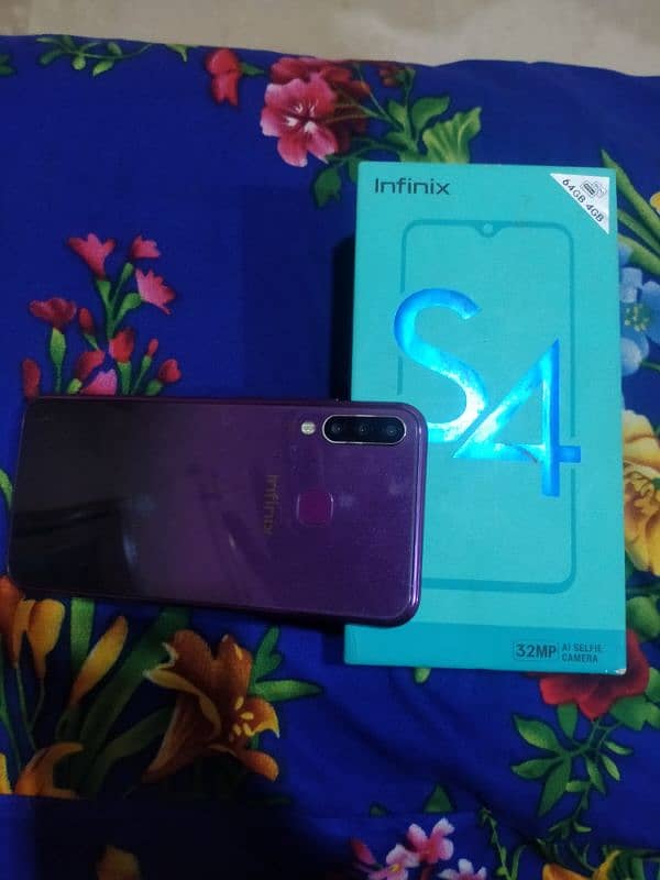 Infinix S4 box k sath. 4jb. 64. 0