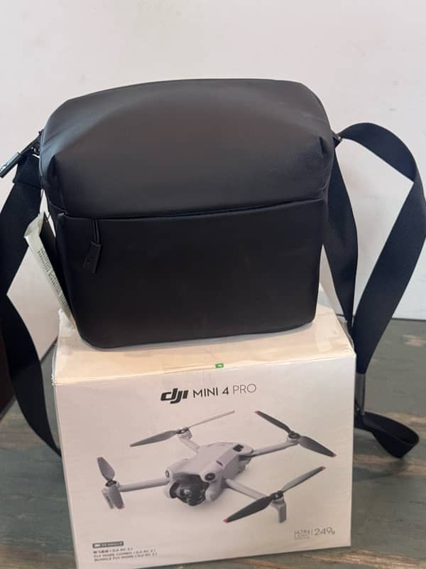 Dji mini 4 pro combo just box opened 1